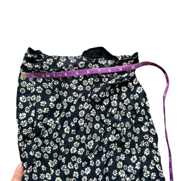 Reformation Phoebe midi black skirt white daisies size 0 with slit - Picture 4 of 8